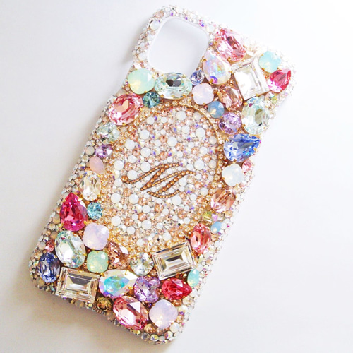 iPhone17pro,Max,16,15,14他スワロフスキーイニシャルビジュー