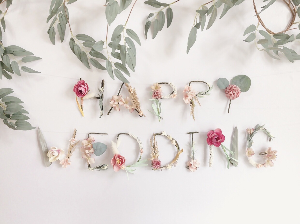 【特集掲載】［ピンク］HAPPY WEDDING ウェディングガーランド 結婚式