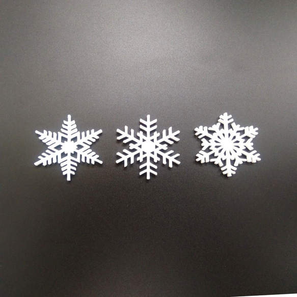 Snowflakes Magnets - 雪の結晶マグネット　VER .3 4枚目の画像