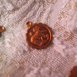 ヴィンテージ 牡羊座 Aries 星座のメダルチャーム アクセサリーパーツ 12星座 ホロスコープ 1枚目の画像