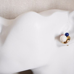 トリコロールクリスタルのbijouxイヤリング（ピアス） 3枚目の画像