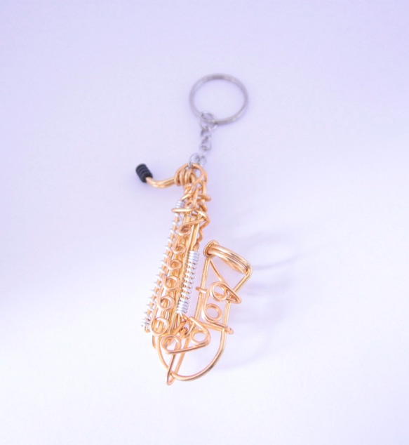 " 薩克斯風 Tenor Saxophone " 樂器鑰匙圈 Wire Art Walker 鋁行者 第2張的照片