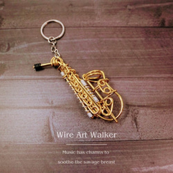 " Alto Saxophone " key ring by Wire Art Walker Studio 1枚目の画像