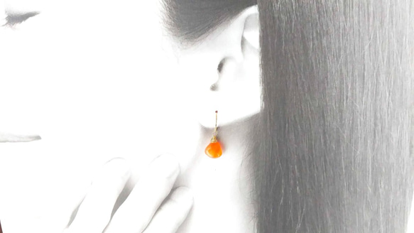 K14gf 天然石 カーネリアン  フックピアス  Carnelian pierced earrings 2枚目の画像