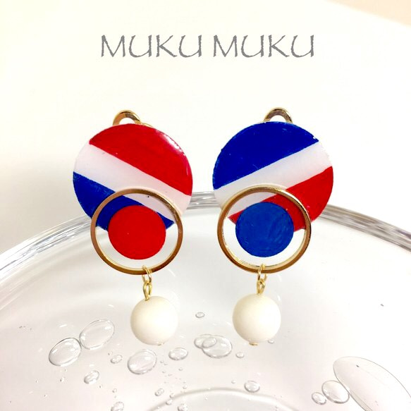 再販＊Summer Tricolor　軽くて大きめイヤリング（ピアス） 1枚目の画像