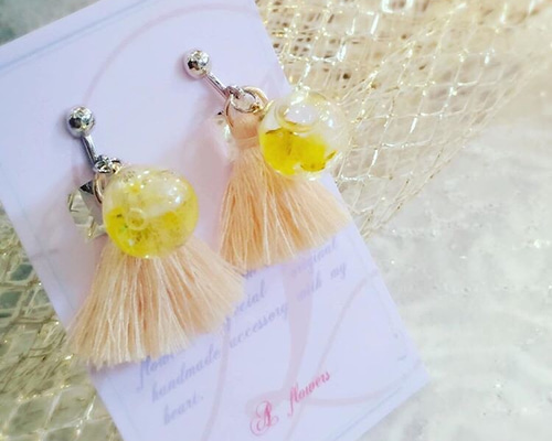 幸せ黄色いガラスドームアクセサリー イヤリング・ノンホールピアス A