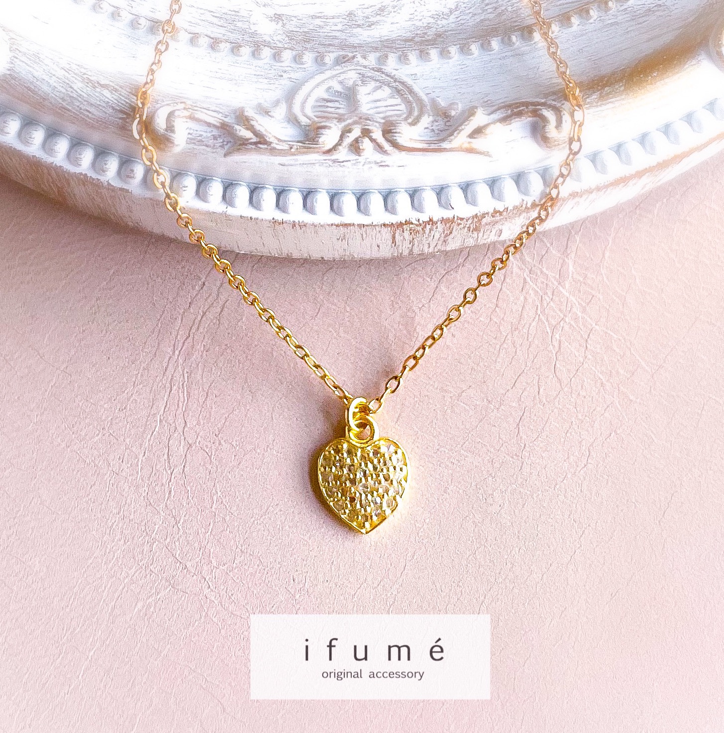 金属アレルギー対応　ハートのダイヤモンドネックレス