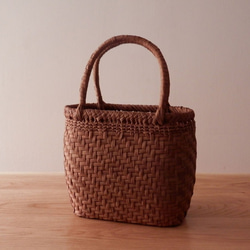 山ぶどうショルダーbag 9㎜平編 ＃3 山葡萄のつる（皮）で編んだ