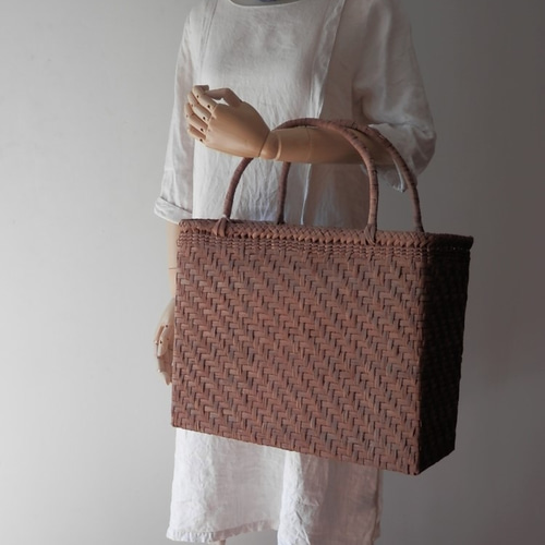 山葡萄bag 9-9 山葡萄のつる(革)で編んだバッグ 受注生産 かごバッグ