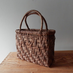 山ぶどうbag 10 山葡萄のつる（皮）で編んだバッグ かごバッグ