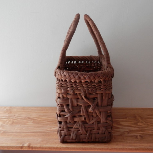 山ぶどうbag 5-乱 山葡萄のつる（皮）で編んだバッグ かごバッグ
