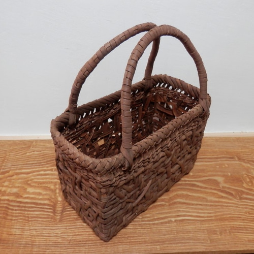 山ぶどうbag 5-乱 山葡萄のつる（皮）で編んだバッグ かごバッグ