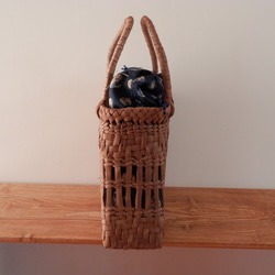 山葡萄バッグ　13-スカシ　猫巾着 3枚目の画像