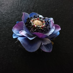コサージュ ［ anemone corsage & headdress ( ブルー ) ］ 2枚目の画像