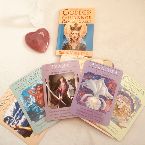 パンプキン台座付き！引き寄せ力UP♡ころっとアラゴナイト原石 その他