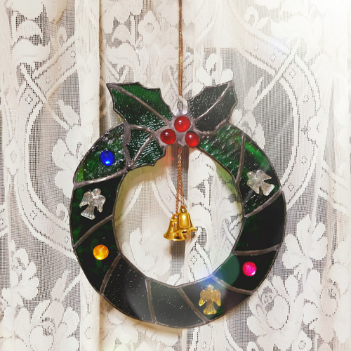 ステンドグラス製 天使がかわいい クリスマスリース ステンドグラス製