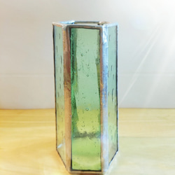 ステンドグラス製　アンティーク調　グリーンのフラワーベース(花瓶) 3枚目の画像
