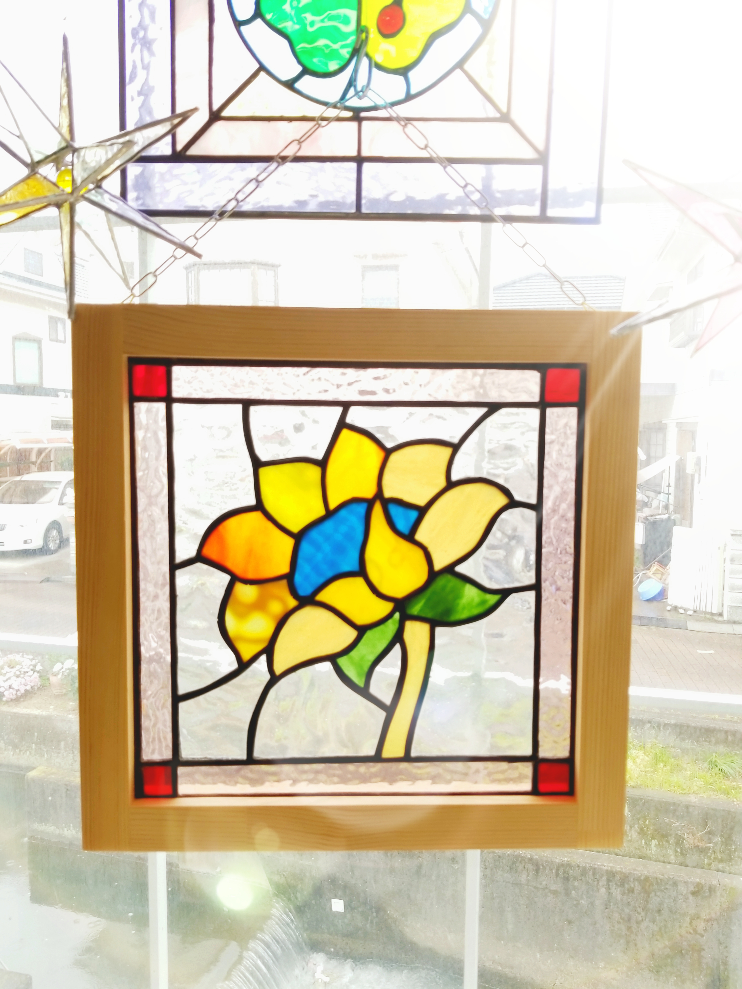 ステンドグラス製　ひまわりのサンキャッチャーパネル