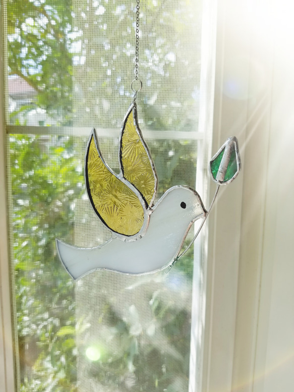 ハッピーモチーフ ステンドグラス 小鳥のサンキャッチャー サン