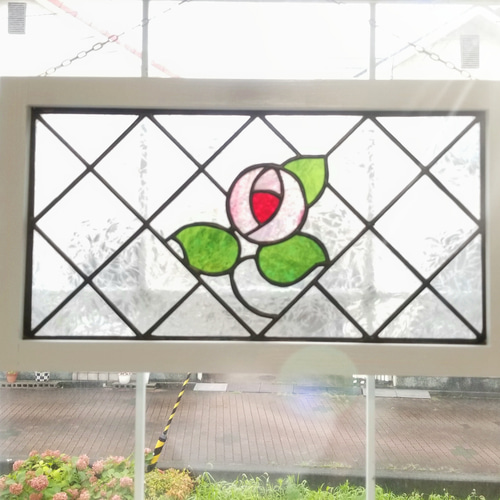 ステンドグラスアンティーク調ローズのサンキャッチャーパネル