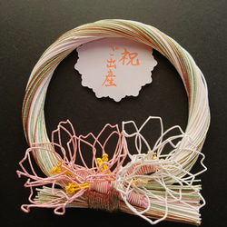 水引の桜のリース(グリーン*プラチナピンク×プラチナホワイト)箱入り 8枚目の画像