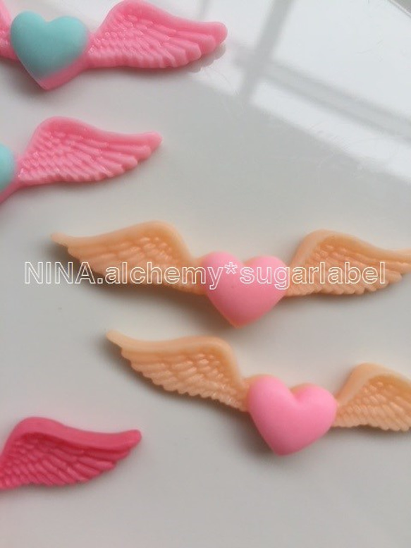 ハートの天使カボション　♡　ピンクカラー 2枚目の画像