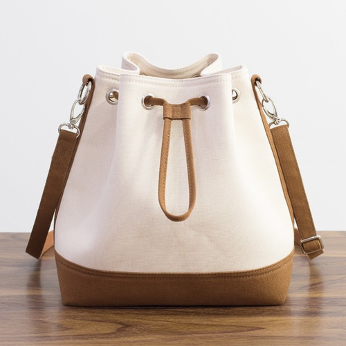 bucket キナリ 帆布 ショルダーバッグ 帆布マルチショルダー巾着バッグ Lサイズ【キナリxブラック】Large