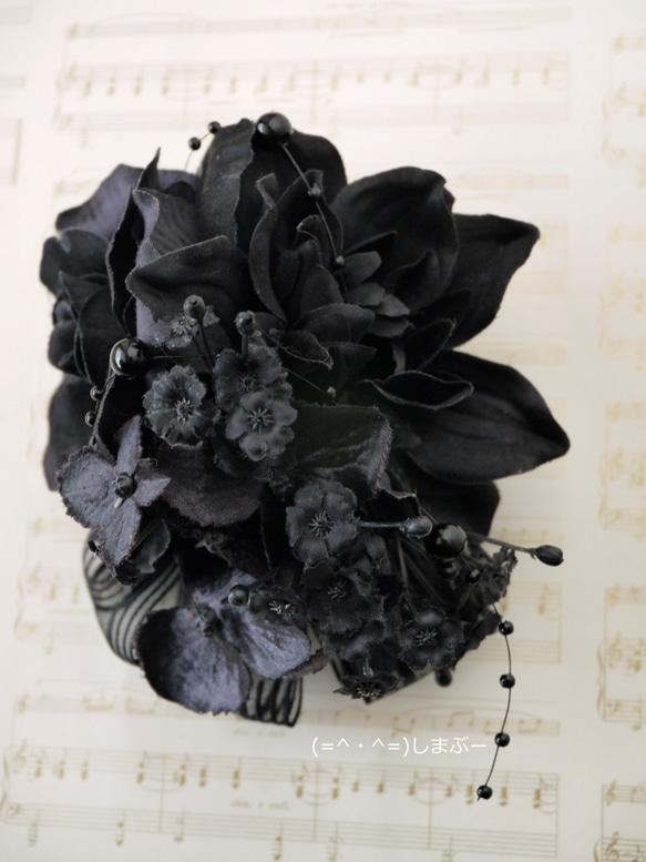 【限定】Black flowers 3枚目の画像