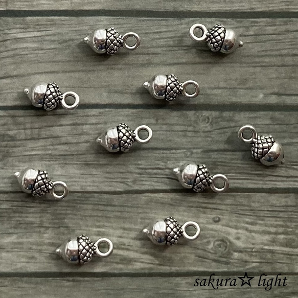 どんぐりカニカンチャーム 7 新作☆ミニどんぐりのチャーム 金属