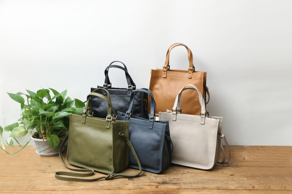 Leather tote 手提肩背包 側背包 / 斜背包 / 手提 【免費客製】 第1張的照片