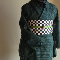 半衿 レトロモダン ちりめん 砂色に深緋の夢二薔薇 縮緬 半襟 ハンドメイド 56a7da9dacc4d50bce872dab6299d5