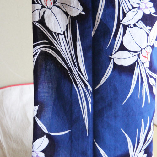 浴衣✿注染　手縫い仕立上がり　濃紺色　枝花　綿 楽天市場】【utatane×注染工房 日本製小幅生地使用 浴衣3点