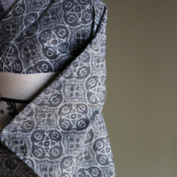 白大島調柄　グレー　トールさんサイズ　　裄66ｃｍ ウール　和裁師手縫い着物 8枚目の画像