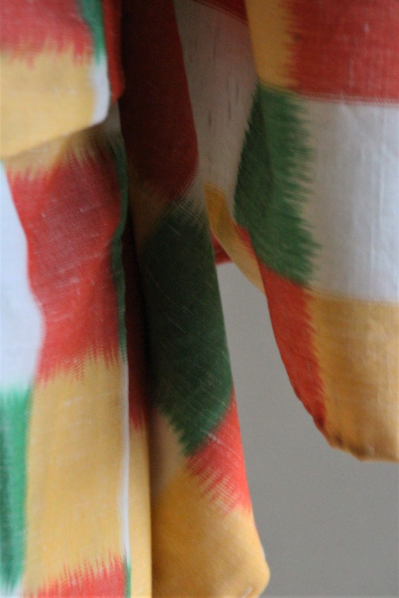 ほんわかした　たまご色のチェックがモダンコーデにぴったり　　裄67ｃｍ　ウール　和裁師手縫い着物 6枚目の画像