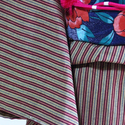 竹下夢二風ストライプ着物が耽美的なかわいらしさ　裄67cm トールサイズ　ウール　和裁師手縫い着物 3枚目の画像