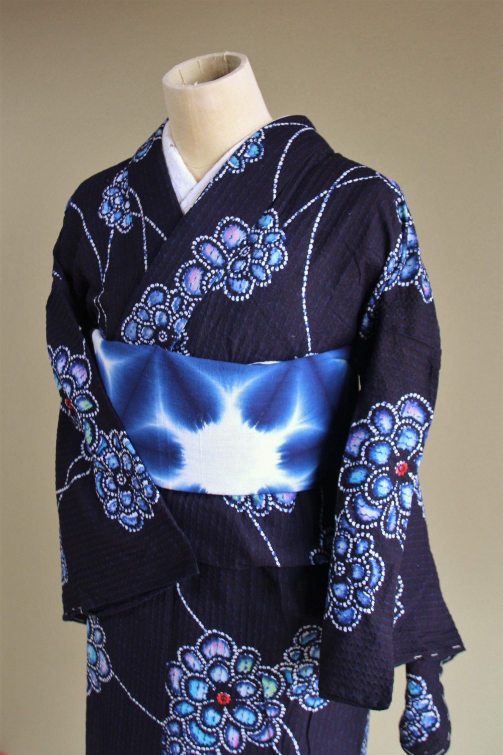 有松絞り 枝葉文 粋な大人の浴衣 華やかさのある良柄 逸品 高身長の方にも ◆