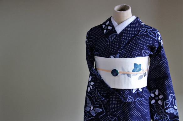 ◇有松鳴海絞り◇【濃紺】蝶 ロマンティックなお袖長めの浴衣 裄