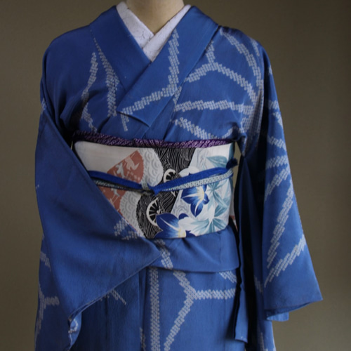 訪問着　フルセット　雪輪　鹿の子絞り　落ち着いた上品さ　地紋　着物　I2 訪問着 鹿の子地紋 花 作家物 - からん::アンティーク着物