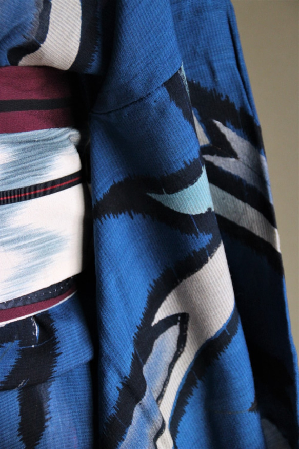 ◇夏銘仙◇ 大人かっこいい大胆な矢羽根に青から紺のぼかしが大正