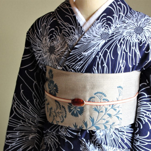 本藍染浴衣 古典な中に華やかな糸菊がシックモダン 裄68cm 本藍染浴衣 古典な中に華やかな糸菊がシックモダン 裄68cm