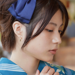 オフィスでも使える定番ピアス！小さなしずく型のピアス（ゴールド/シルバー ）秋　プチギフト　メンズ　華奢　クリスマス 13枚目の画像