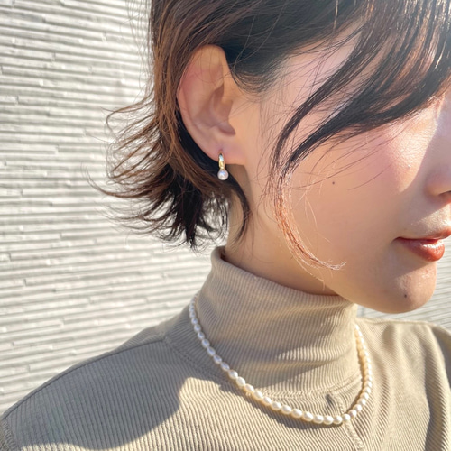 ワンタッチ ミニ パール フープピアス (ゴールド/ シルバー