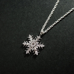 スノーフレークのシルバー925ネックレス　雪の結晶　シルバー　金属アレルギー対応　冬　クリスマス　雪 3枚目の画像