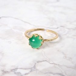 グリーンオニキスのリング（フリーサイズ）指輪　ゴールド　天然石　緑　 3枚目の画像