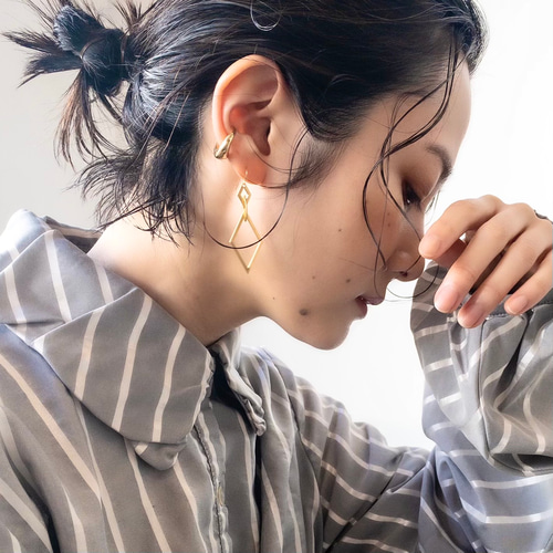 金属アレルギー対応！ トリプルダイヤのシルバー925ピアス メンズ