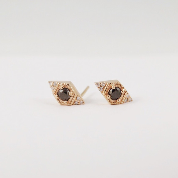 Black Diamond 14k Yellow Gold Handmade Earrings/宇宙黑/菱形/幾何圖形 第3張的照片