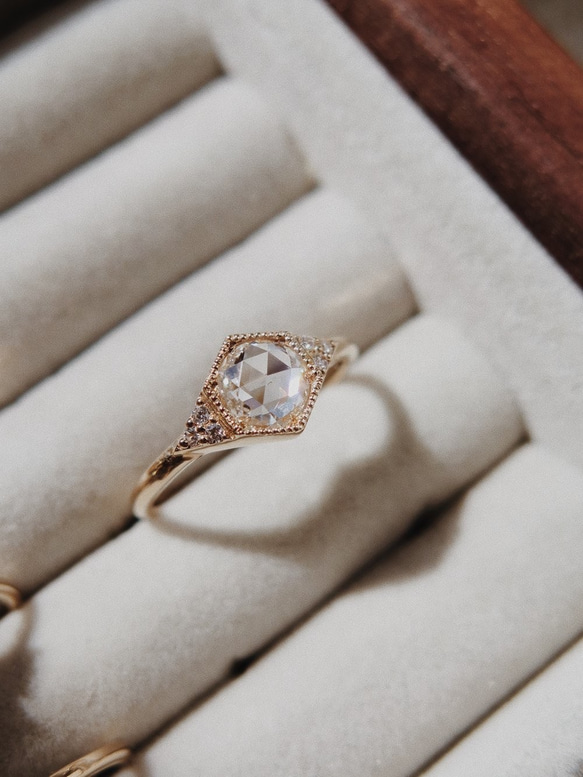 "Drea II"Rose Cut Diamond 14K Yellow Gold Ring/結婚/婚禮/堆疊戒/生日禮 第1張的照片