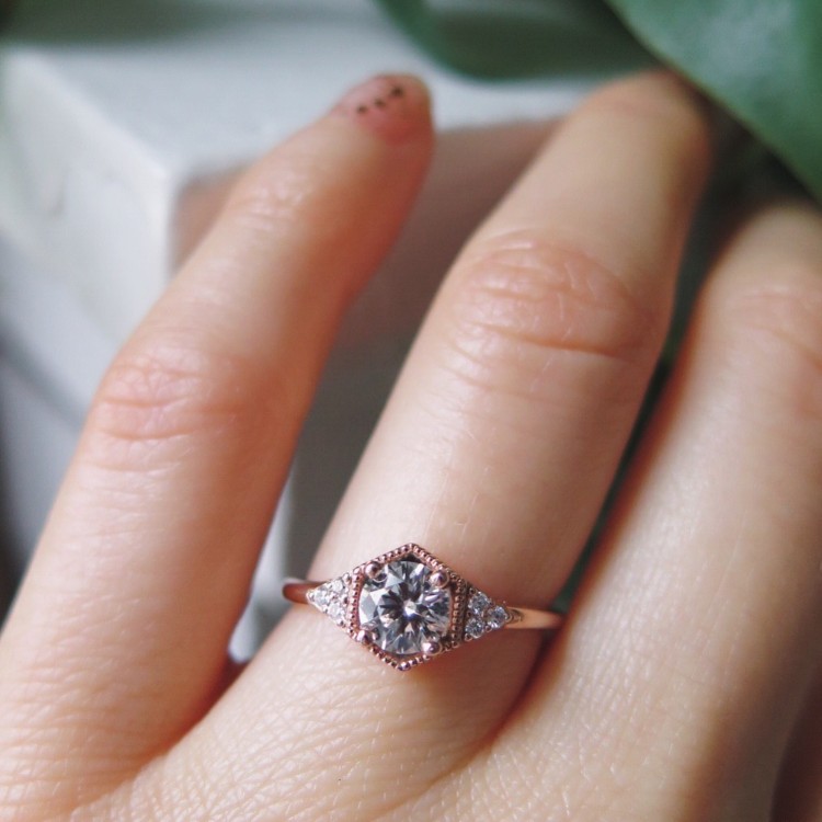 「Drea II」ホワイトダイヤモンド14Kローズゴールドハンドメイドリング/スタックリング/ウェディングウェディングリング