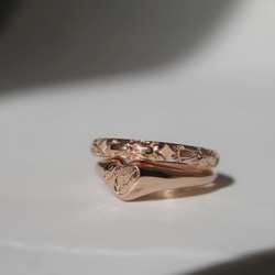 【免費客製】Heart Customize Signet Character Ring 14K Gold Ring 第10張的照片