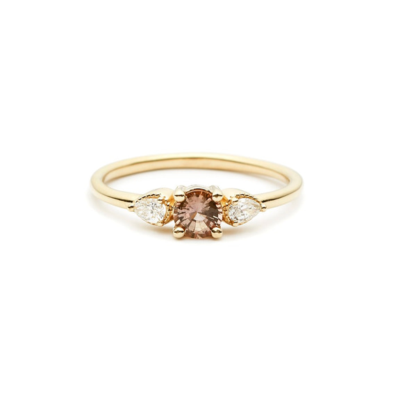 "Paloma"Peach Sapphire White Diamond 14K Gold Ring/指節環/沙弗萊石 第1張的照片